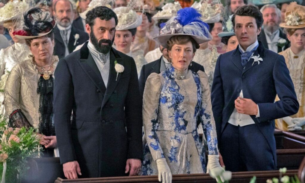 ben-lamb-as-hector-the-duke-of-buckingham