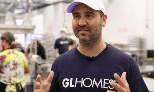 Misha Ezratti Net Worth